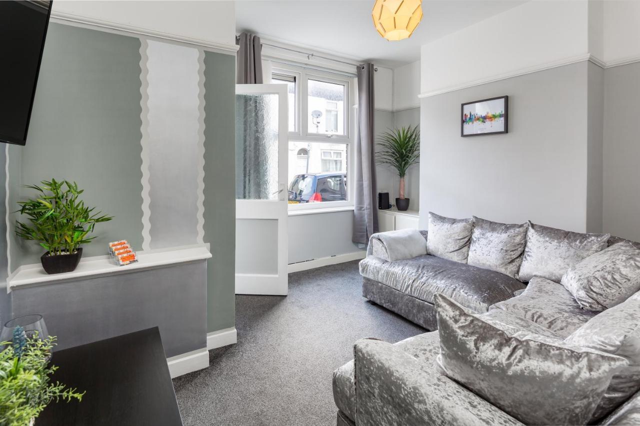 Comfortable Liverpool Townhouse - Free Parking 외부 사진
